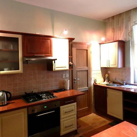 Apartman Luna 3 شقة