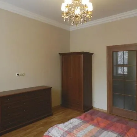 شقة Apartman Luna 3